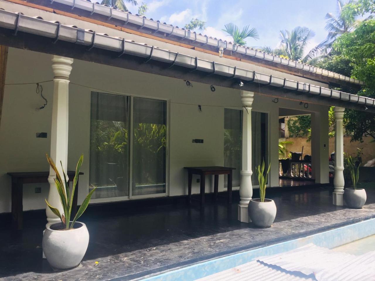 Happy Three Homes Сasa de vacaciones Hikkaduwa